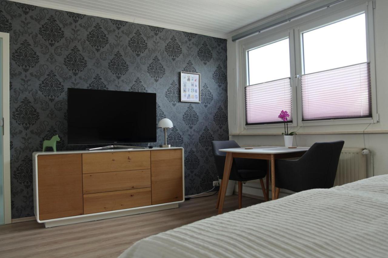 Privatzimmer Mit Eigenem Bad Und Kueche Burgwedel  Exteriér fotografie